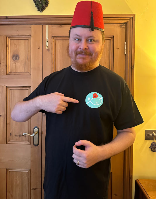 Little Fish in Fez T-shirt in black